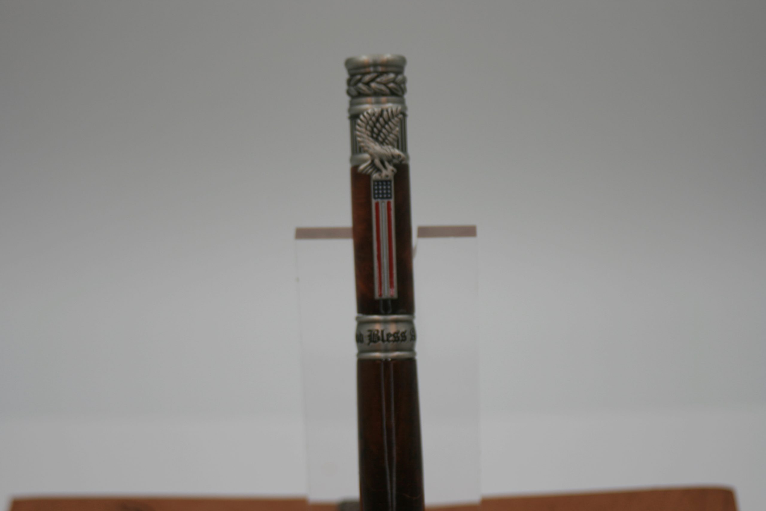 Vintage American Patriot Antique Redwood Burl Twist Pen - Image 6